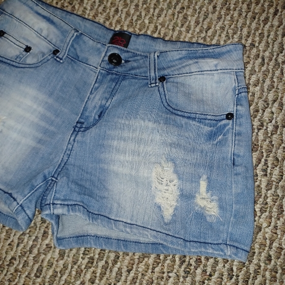 Bebe Distressed Mini Jean Shorts - Picture 2 of 4